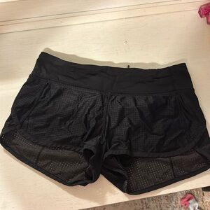 Lululemon Speed Ups size 4 black